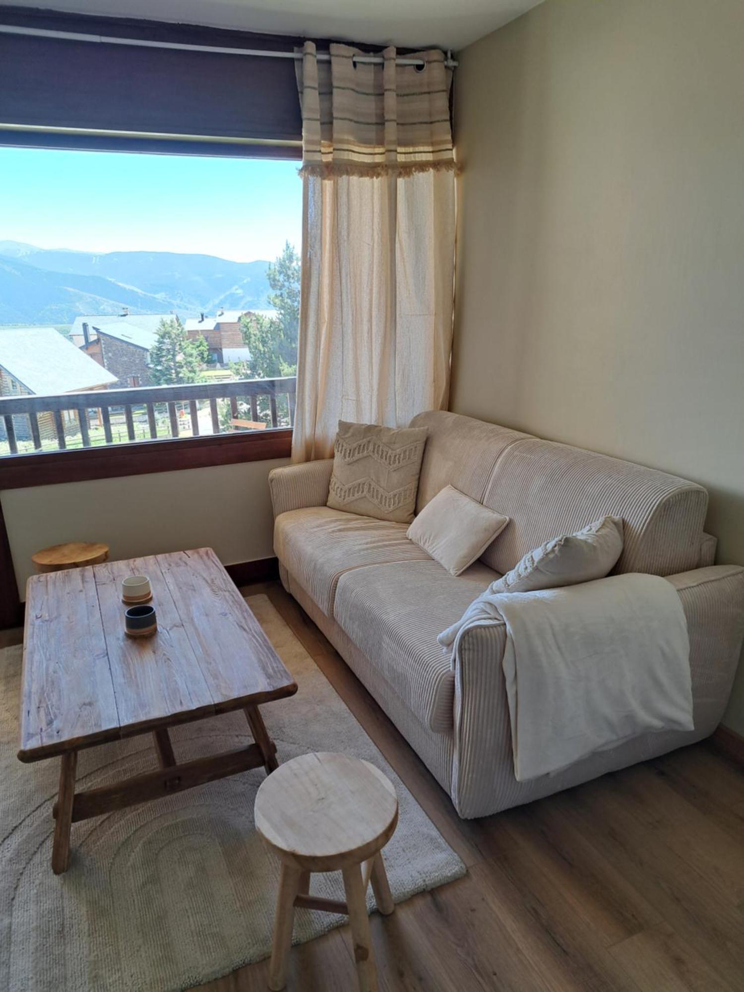 Studio Cabine 4 Couchages, Vue Face Aux Montagnes Font Romeu Exterior foto